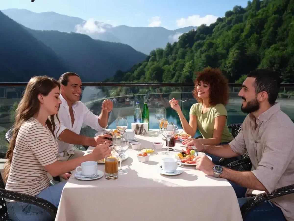Отель Qafqaz Tufandag Mountain Resort