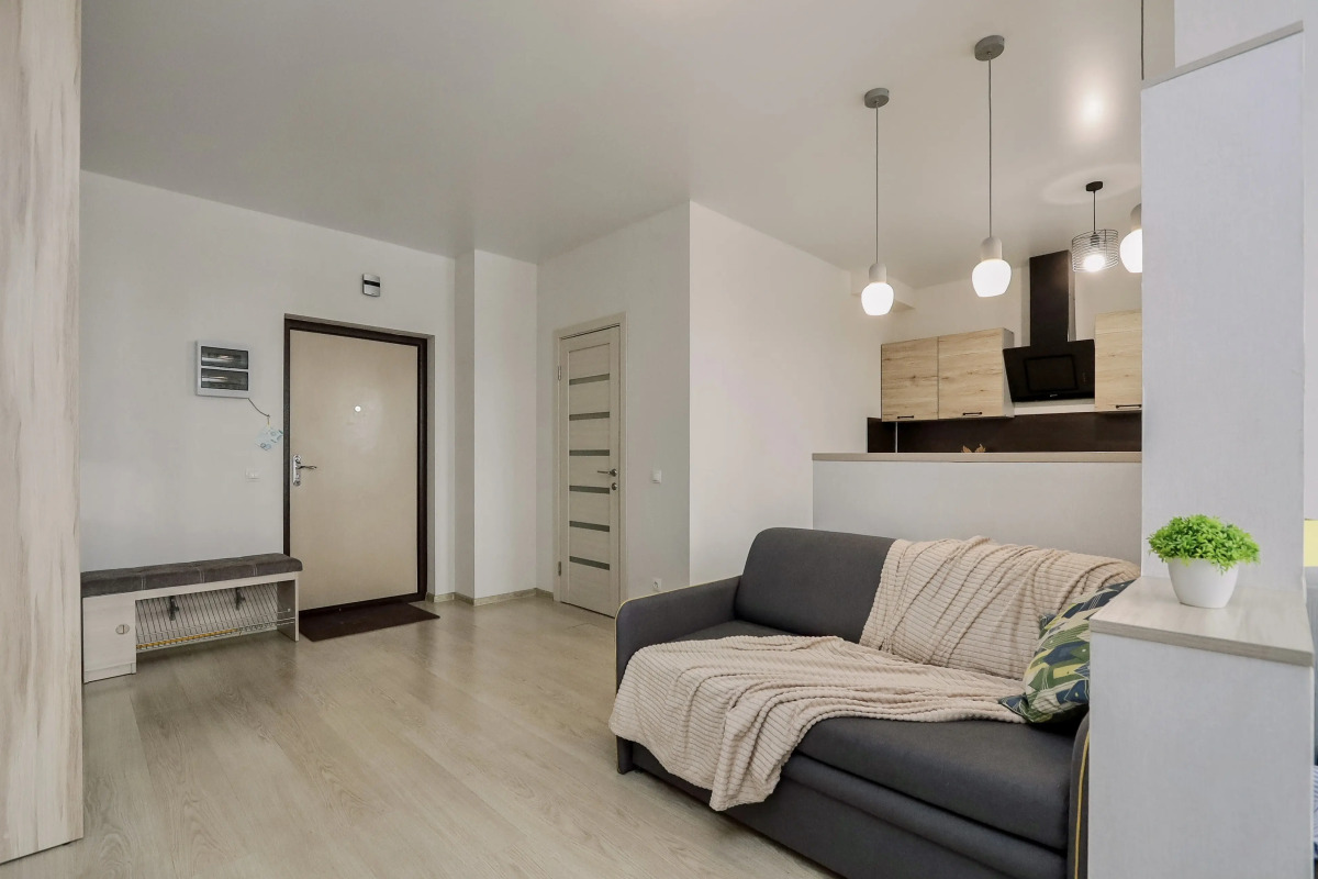 Апартаменты в ЖK Kолизeй c видом нa пруд.