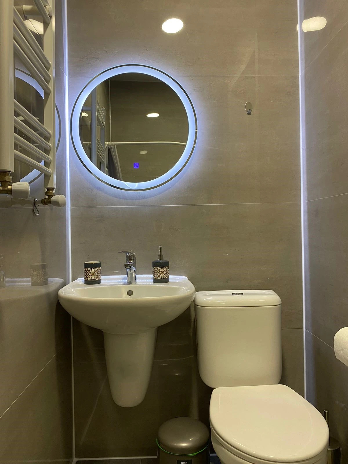 Мини-отель Cultural Crossing Hotel