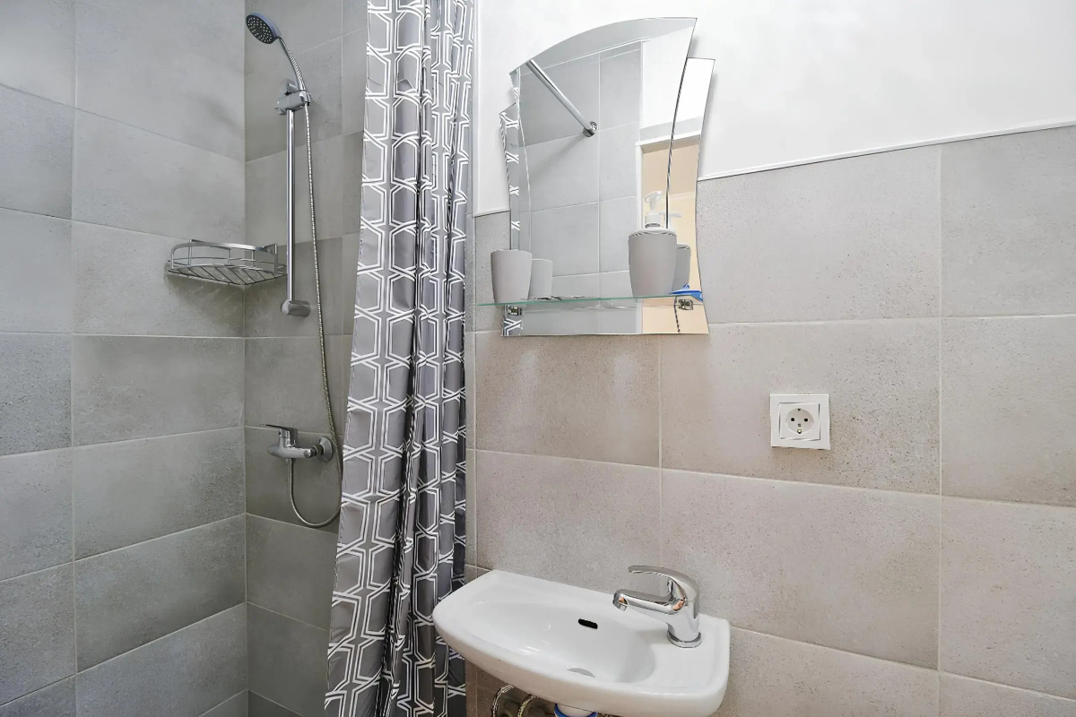 Апартаменты LovelyHome39 Студия 1 у Южного Вокзала