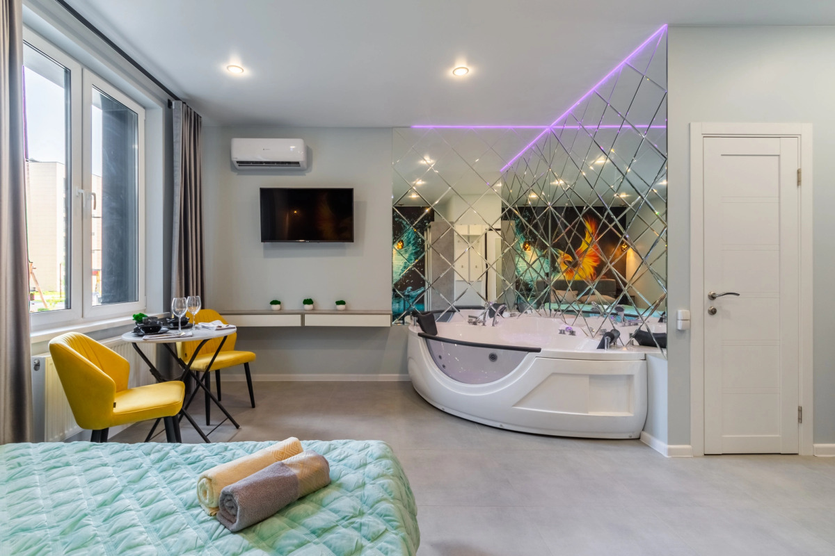 Апартаменты Роскошная Студия с Джакузи в Жк Миниполис Дивное