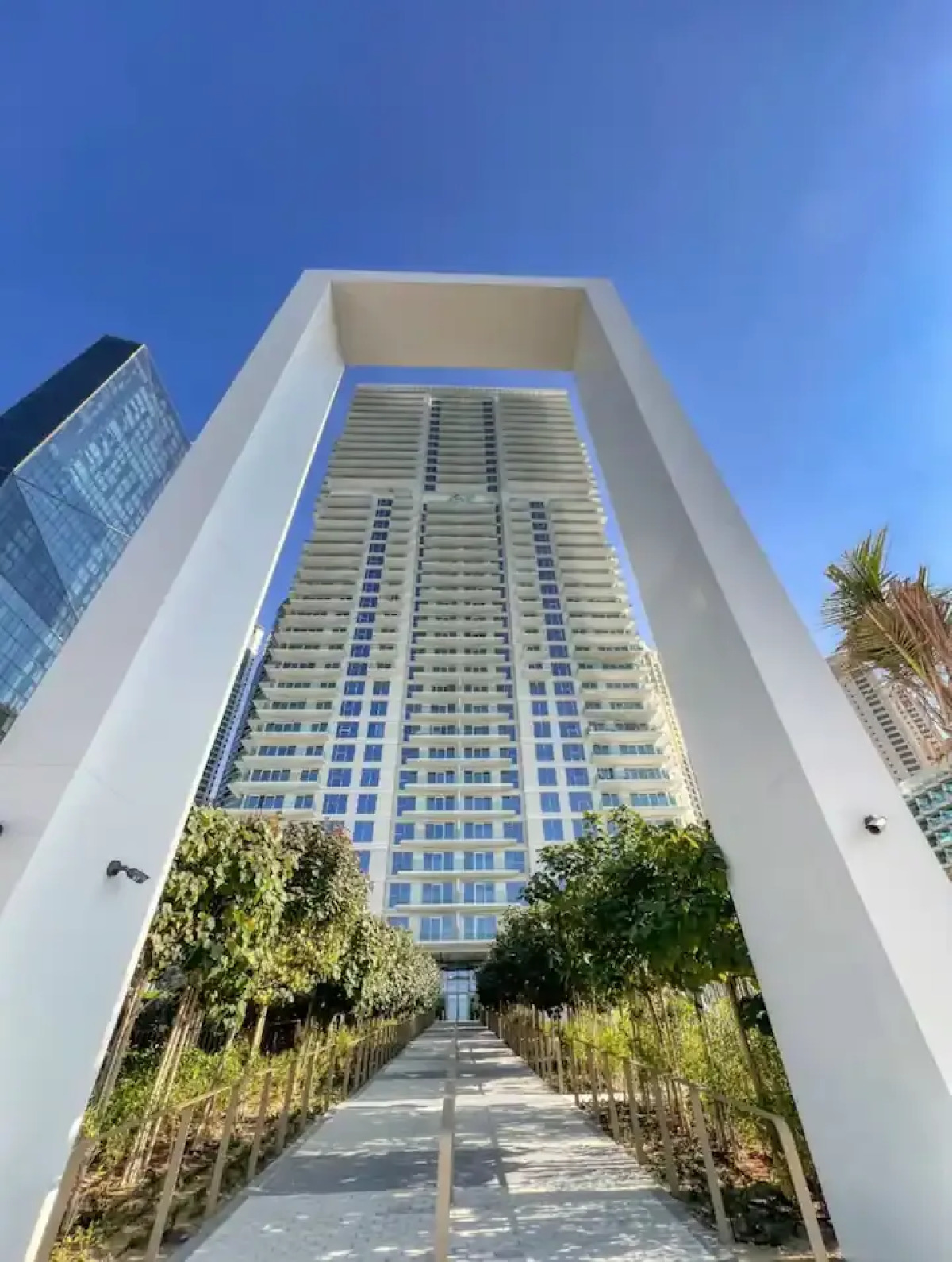 Апартаменты La Vie 1BR on JBR with Private Beach Dubai