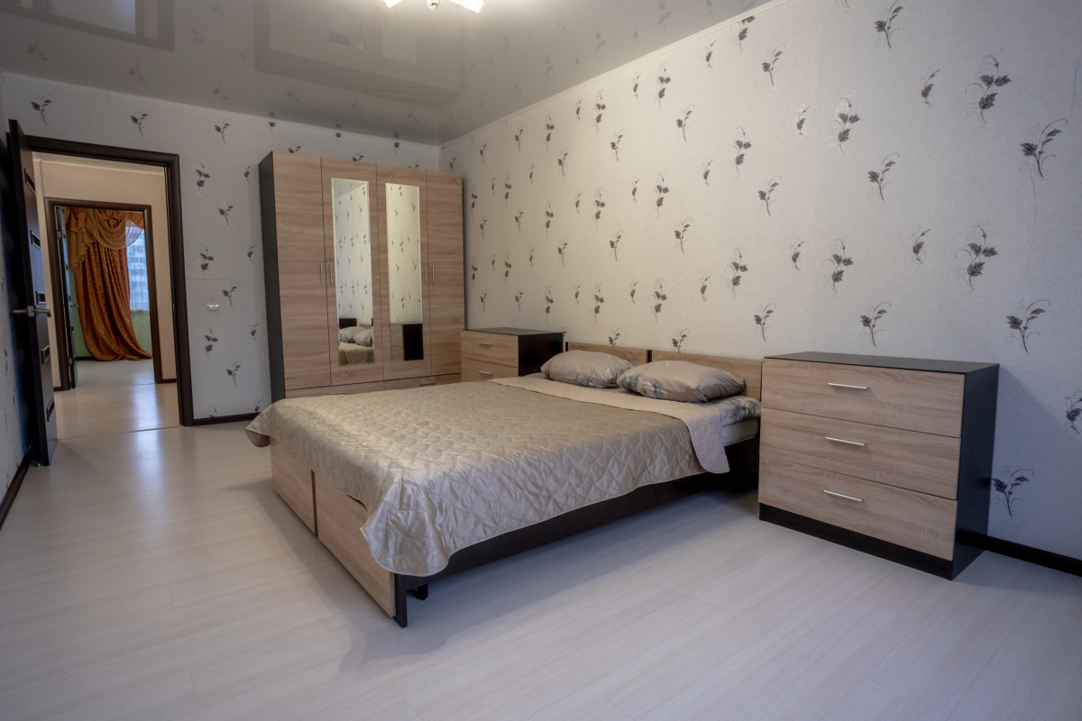 Апартаменты большие трехкомнатные на главном проспекте Тулы