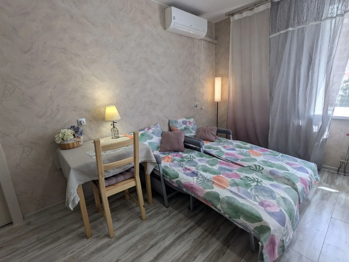 Квартира с Большой Кухней-гостиной