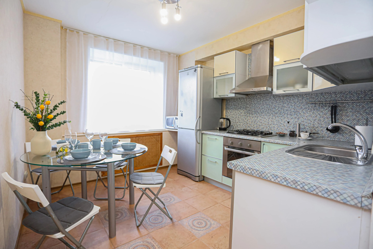 Апартаменты. У нас лучше, чем дома SunSet Родионова 193. КОРГИ