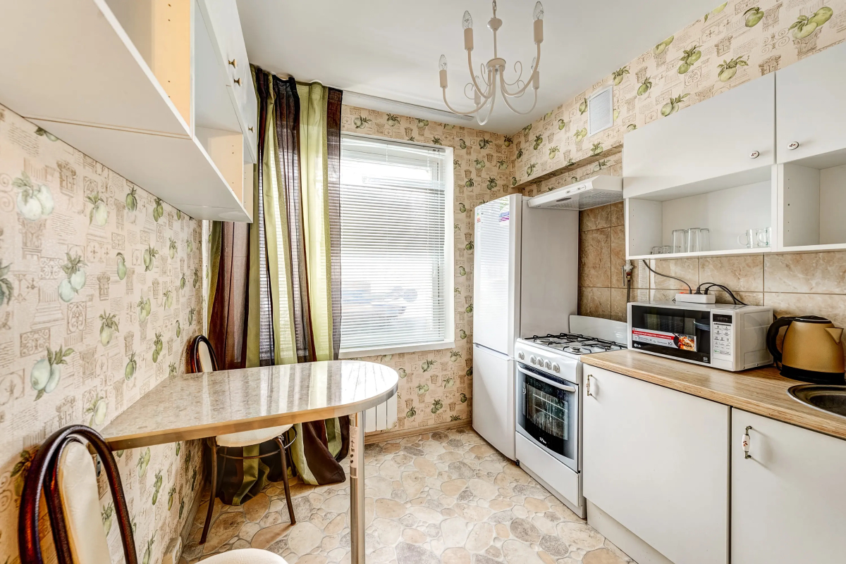 Апартаменты Дом у Метро на 8 марта