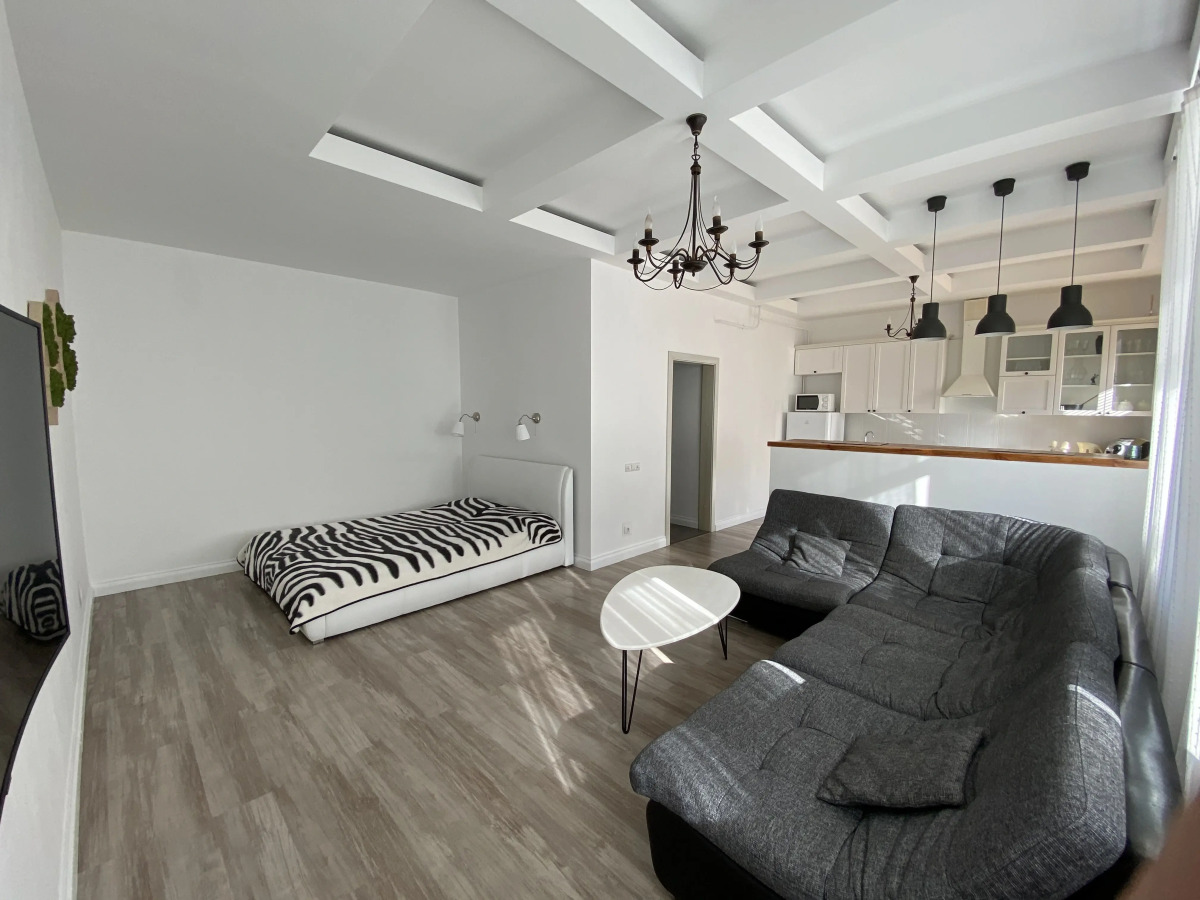 Апартаменты Bright Apartment