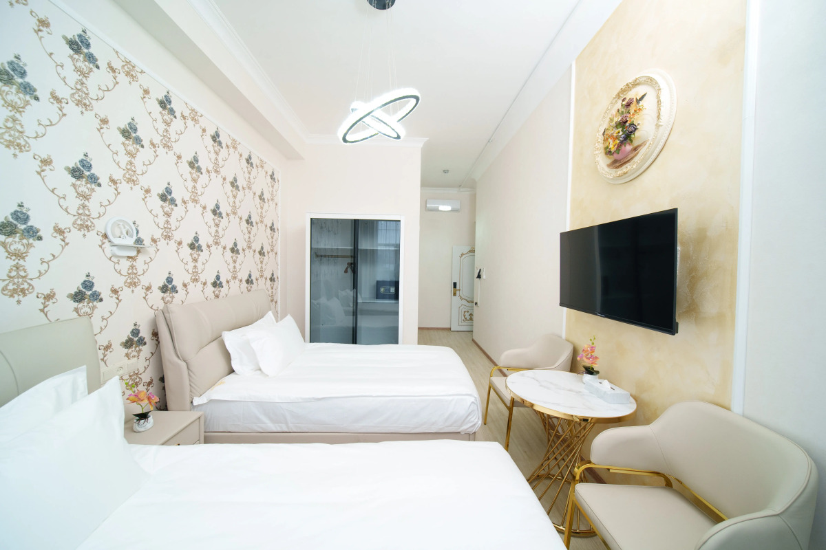 Отель Emmanuel Hotel Yerevan