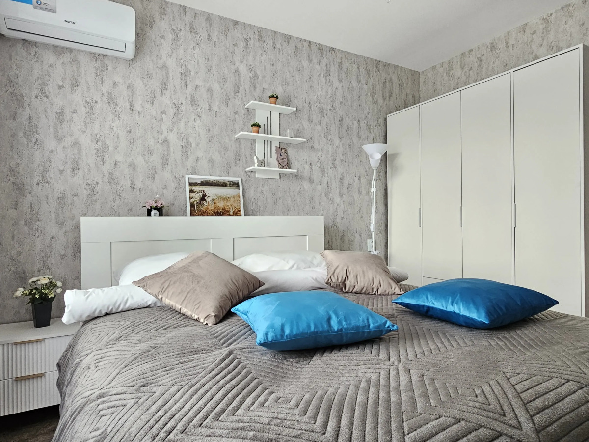 Квартира Светлояр