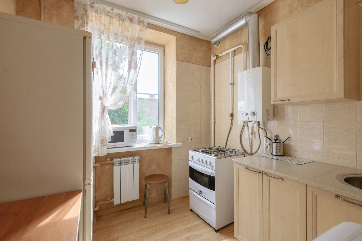 Апартаменты Комфортная Уютная 2-Комнатная Квартира в Центре с Парковкой