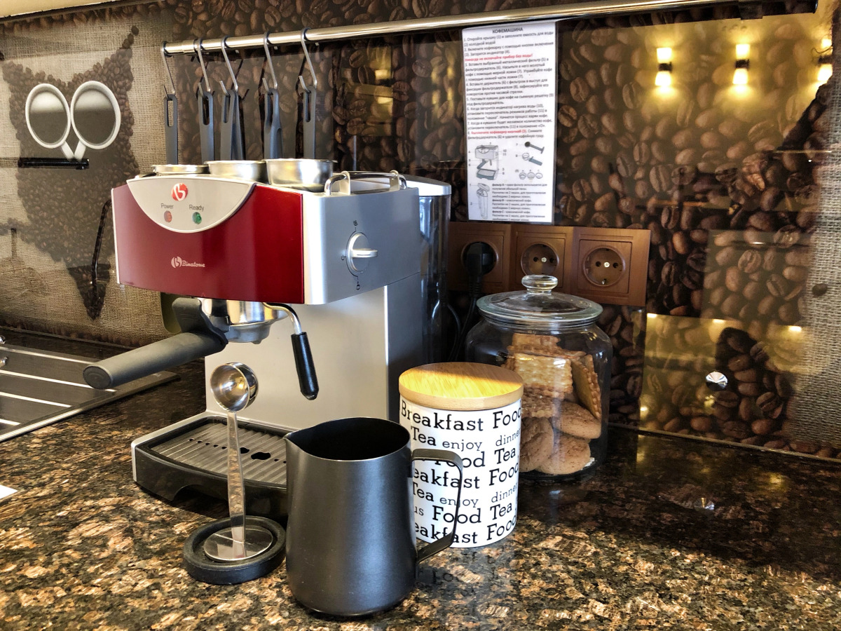 Апартаменты 5-комнатный люкс у озера на Мещерском бульваре