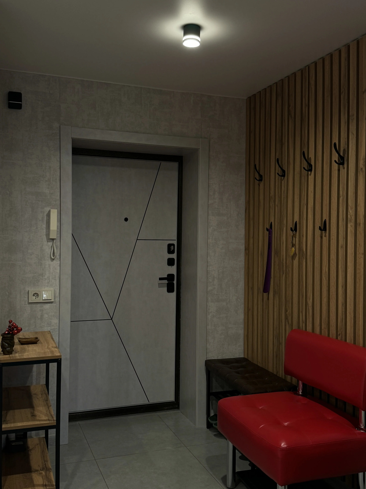 2-х комнатная новая, чистая, уютная и просторная квартира рядом с Набережной