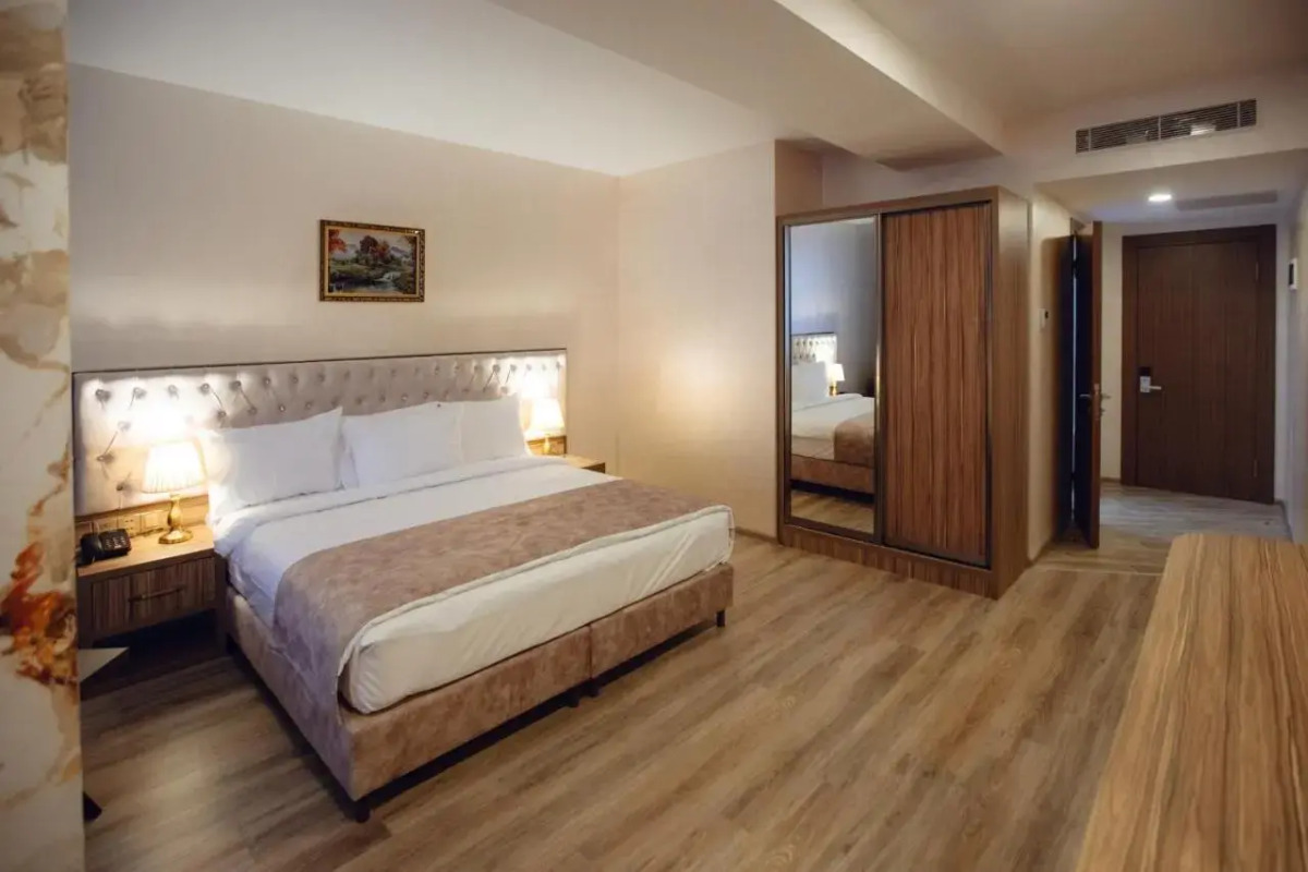 Отель La Corne Baku