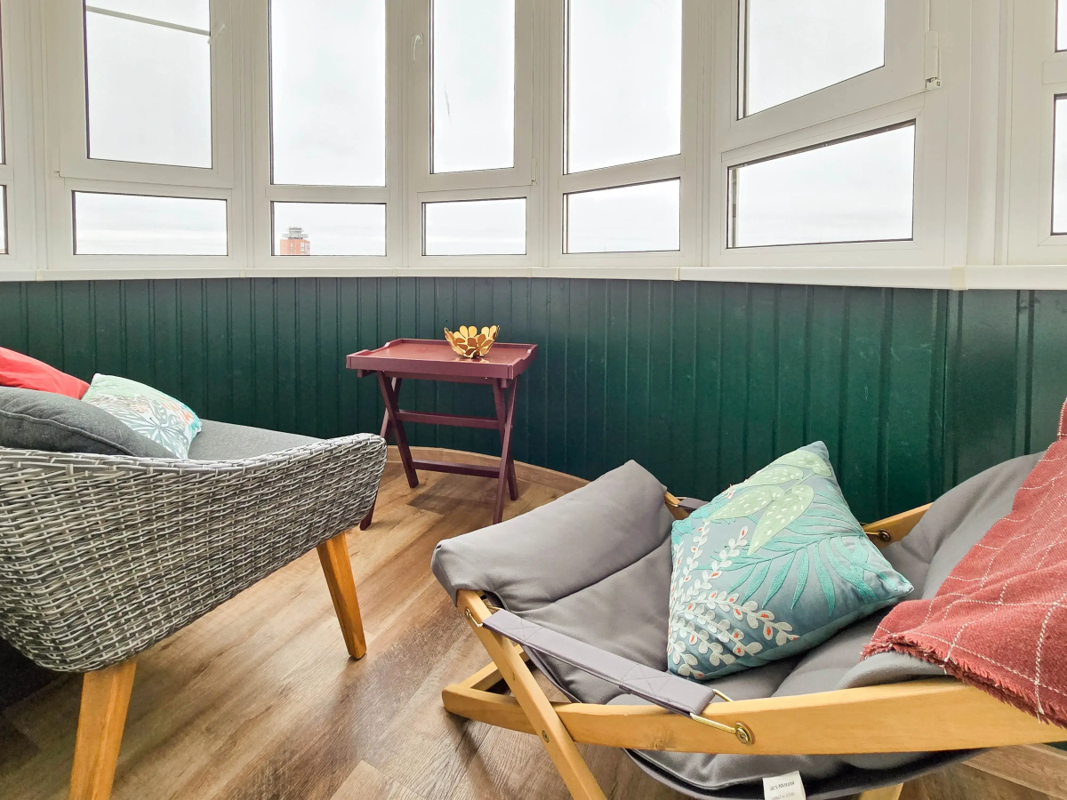 Апартаменты Райское место с панорамным видом, Сеть ЙоХоум