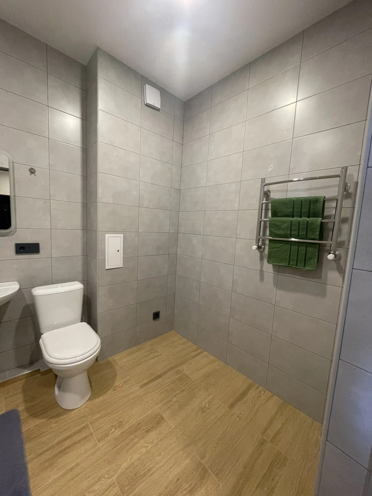 Квартира Просторная на Курсантов Кировцев