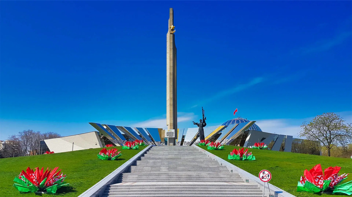 Апартаменты с балконом на Скрыганова