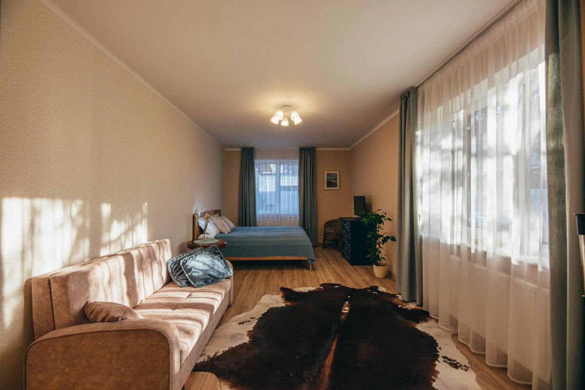 Апартаменты на Тихой Улице