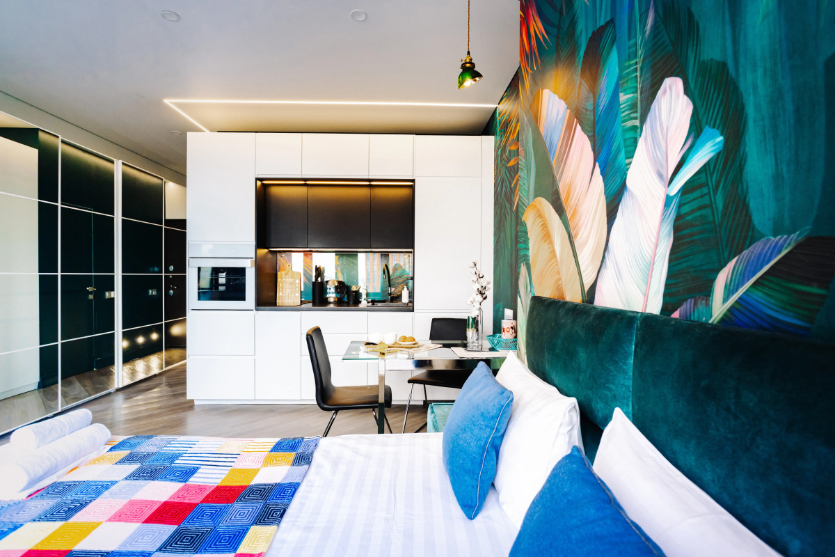 Апартаменты Lalapart Tropikana с ярким ремонтом на 30 этаже небоскреба Савеловский Сити