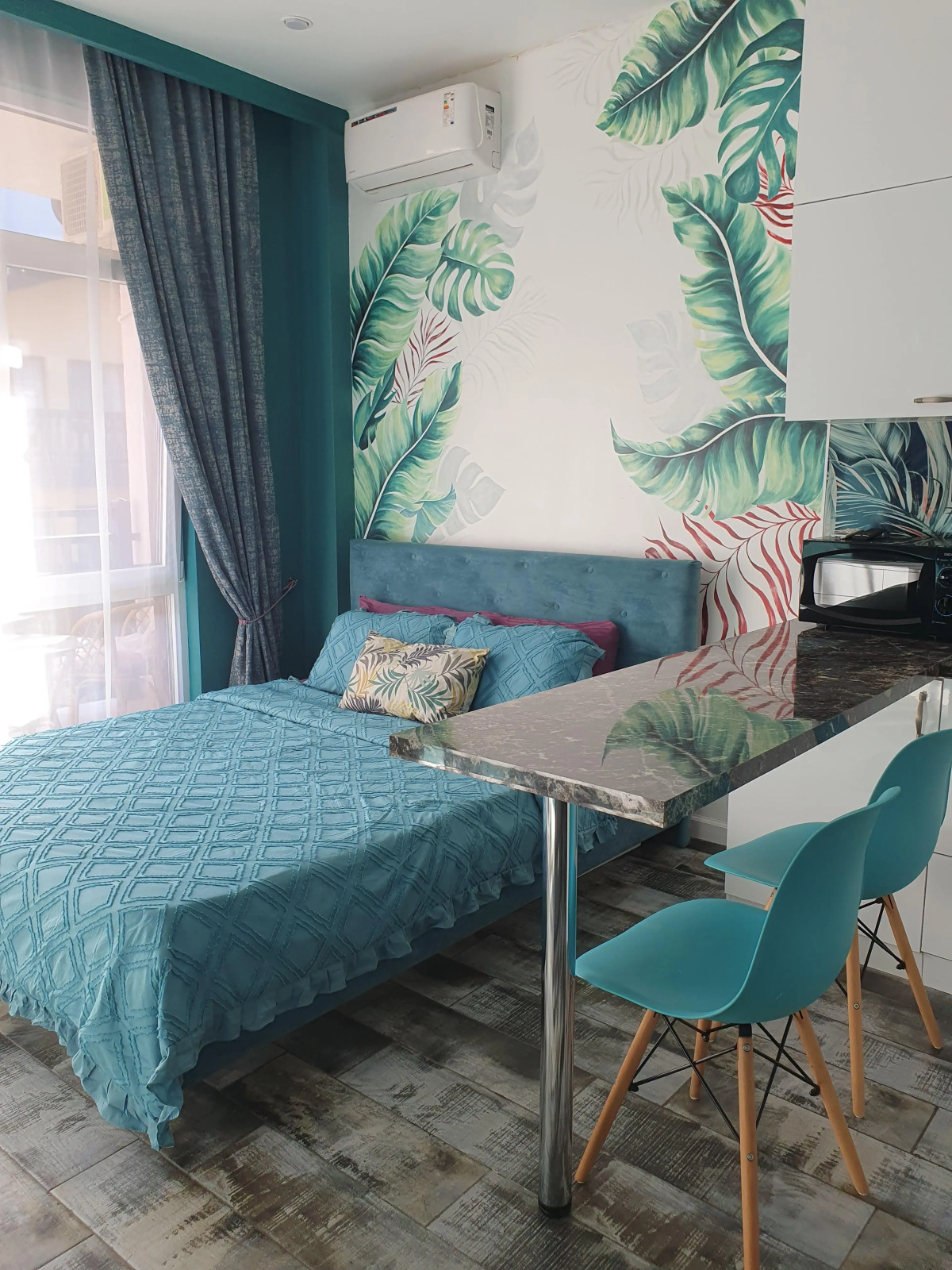 Апартаменты Хелена Скай