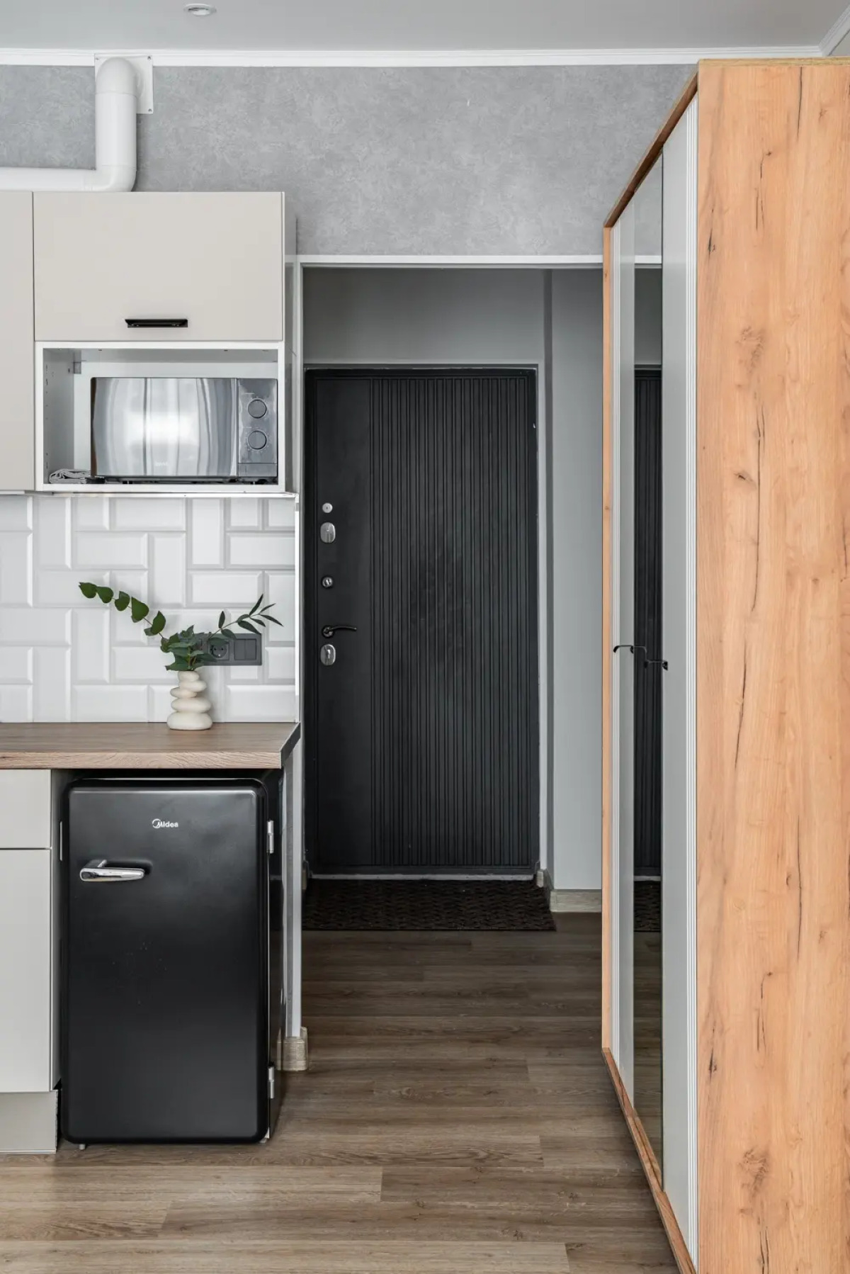 Апартаменты Светлая Студия Рядом с Метро Нижегородская