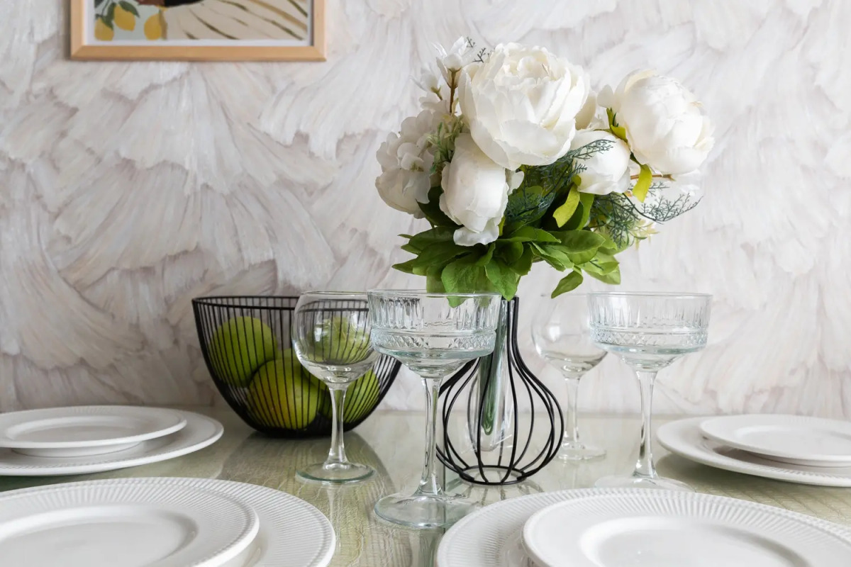 Квартира Семейная двушка у ЖД вокзала с двумя TV и кондиционером