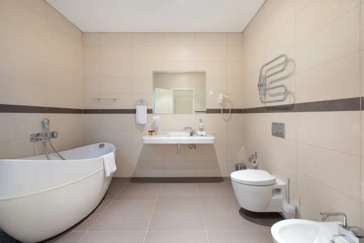 Rockmond 64 Junior Suite 4