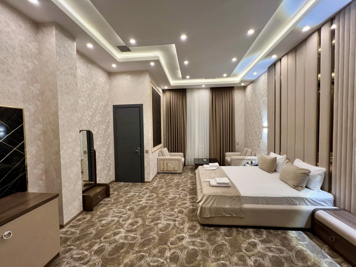 Отель Royal Mansion