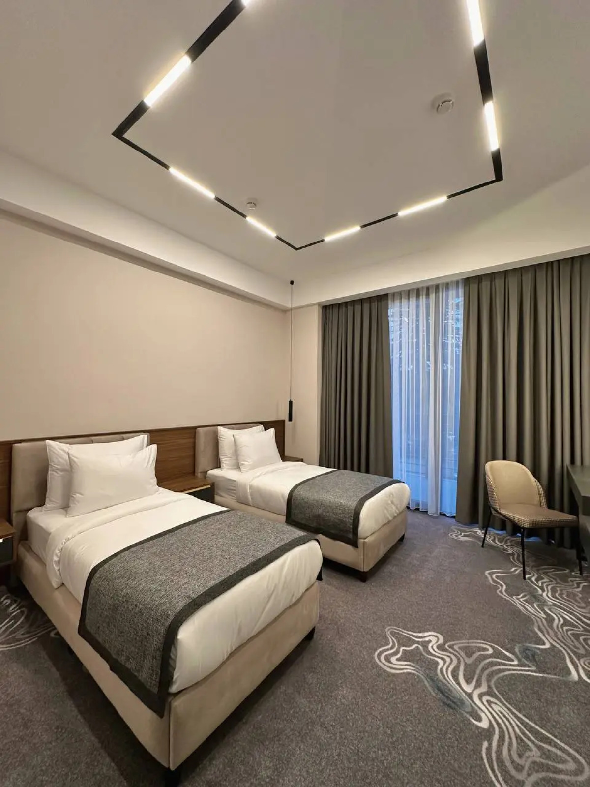 Отель Riviera Hotel