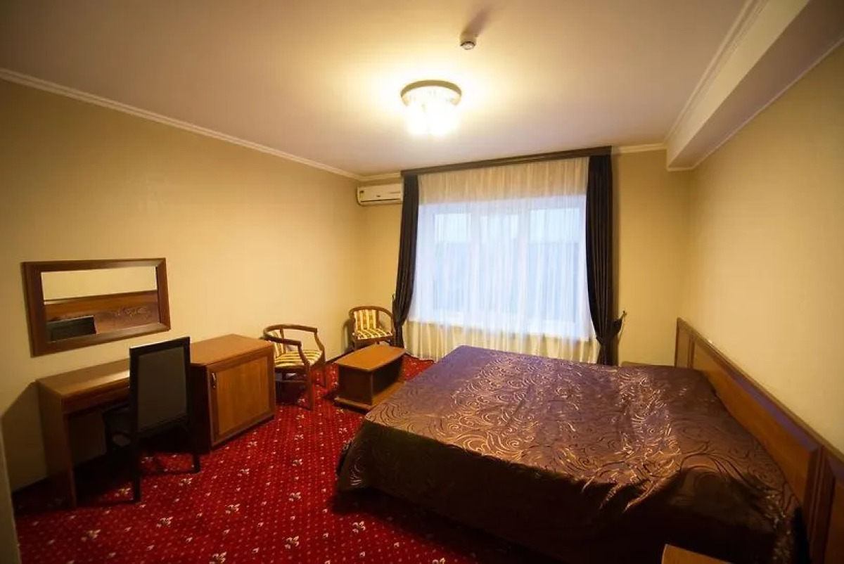 Отель Колизей