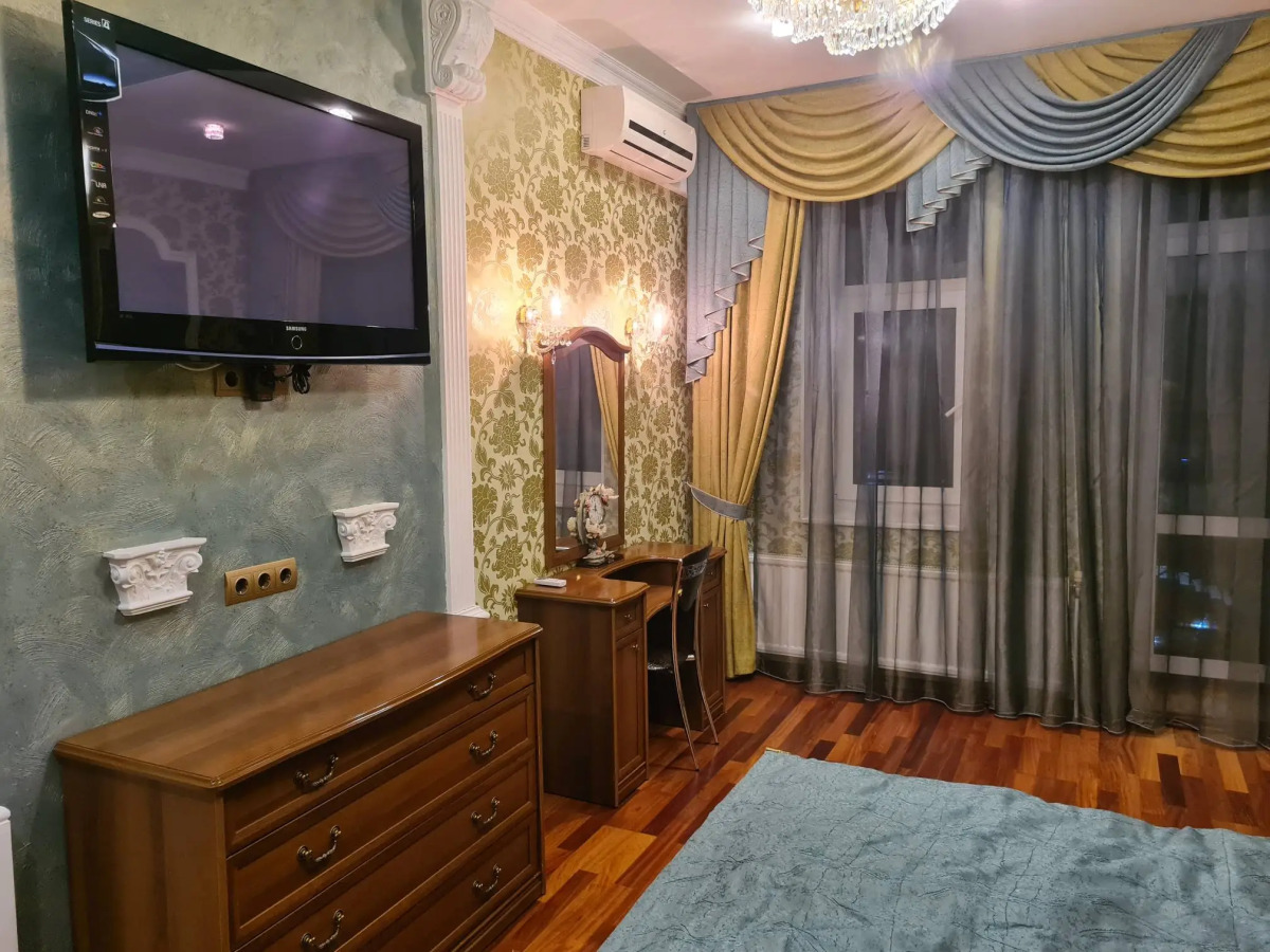 Апартаменты Некрасова 38