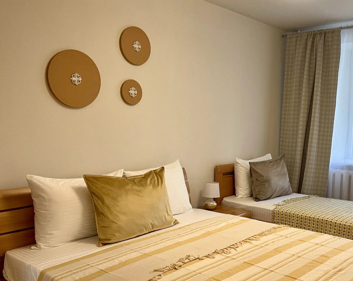 Квартира Просторная 4х комнатная в центре