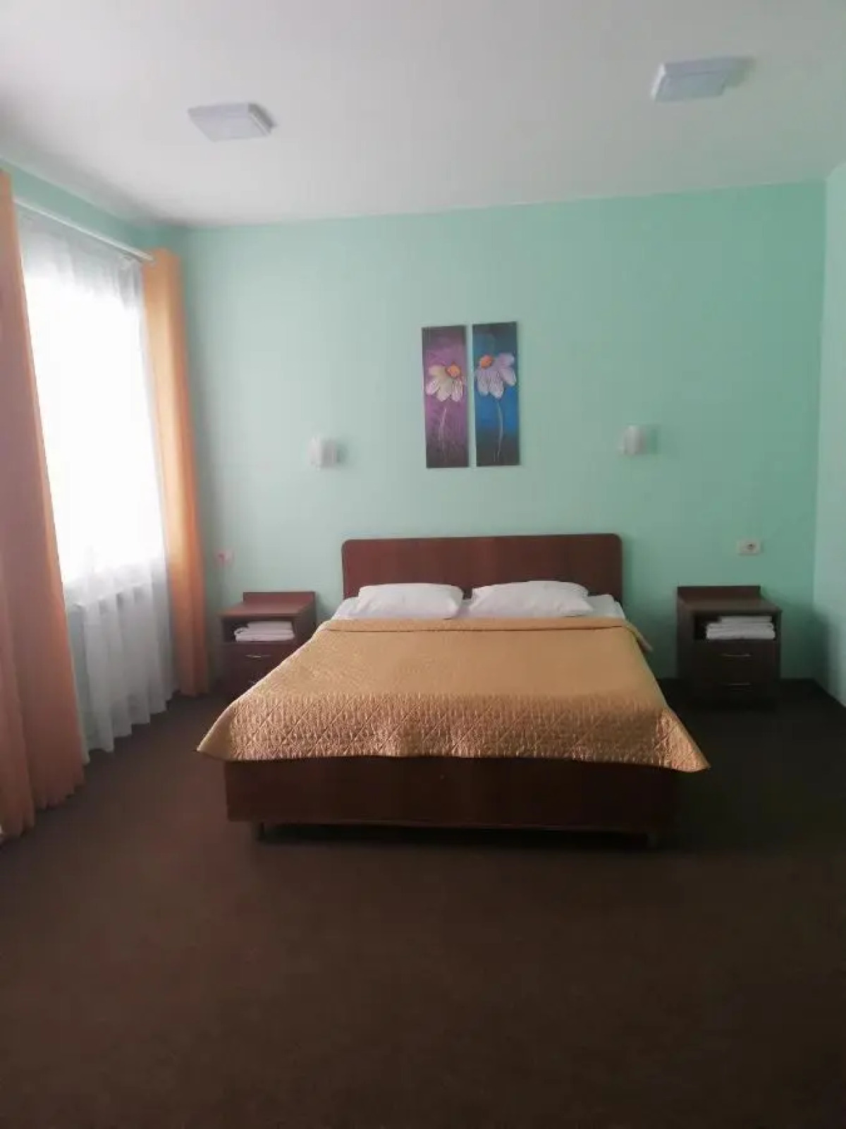 Отель Книиэкот