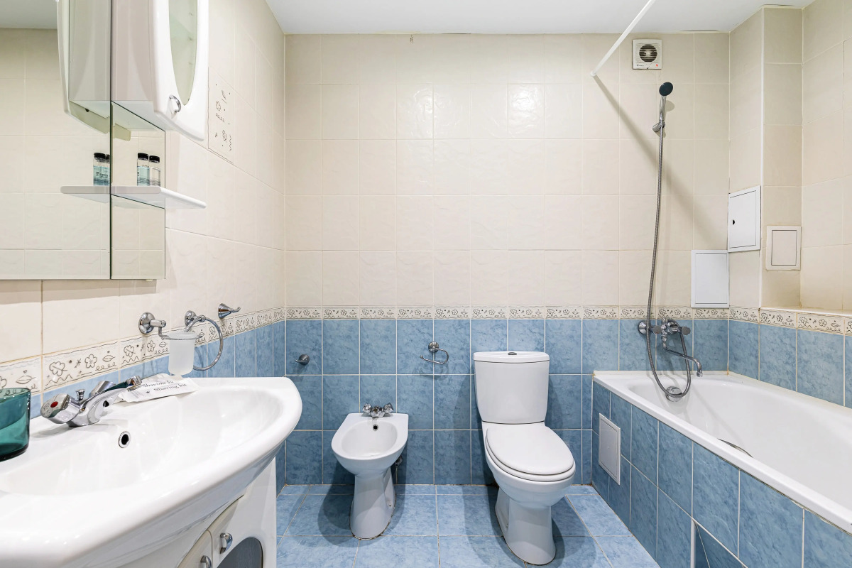 Апартаменты восьмиместные на Право-Булачной