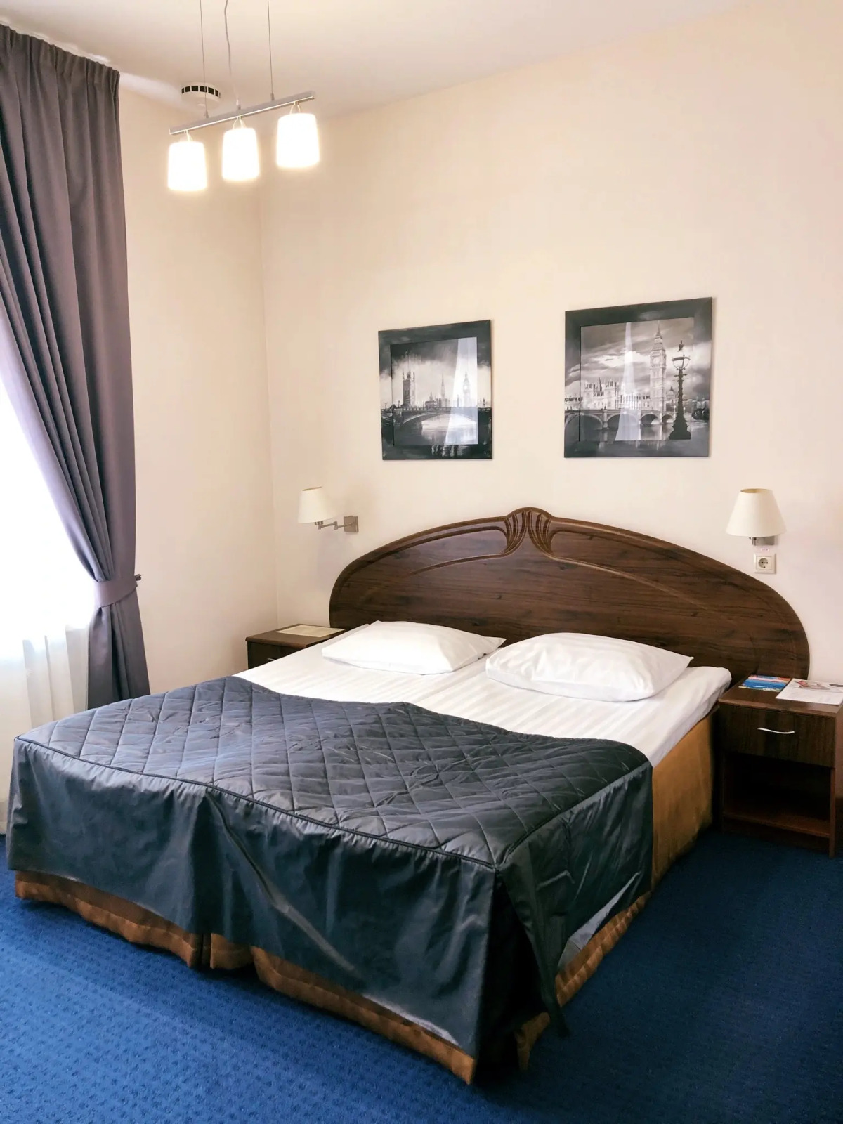 Отель Cronwell Inn Стремянная