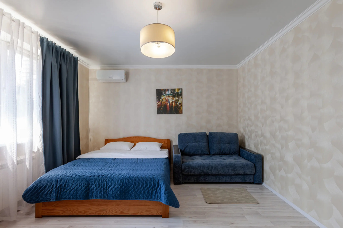 Квартира Уютная 2-к на Лукачева 10