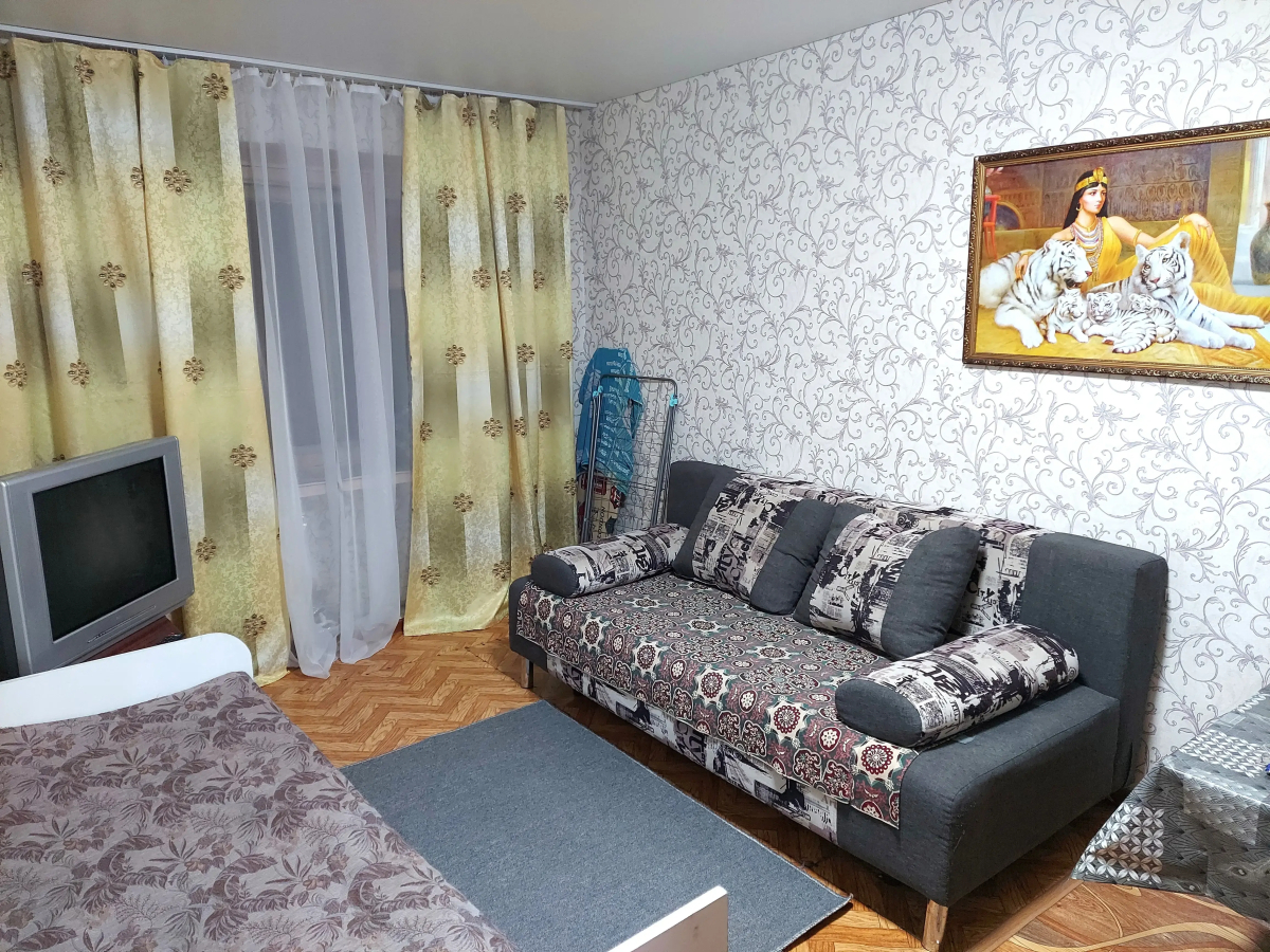 Квартира однокомнатная простая, но востребованная с отличной локацией