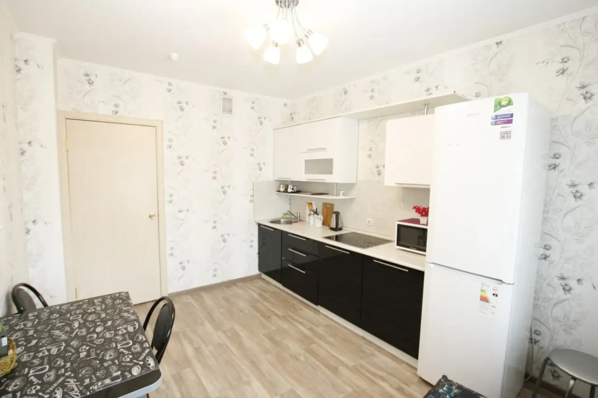 Апартаменты Юлиуса Фучика 9