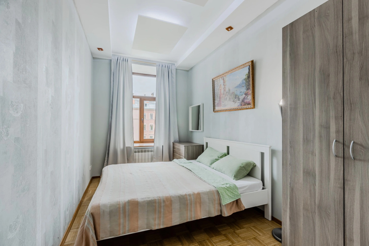 Апартаменты SpbStay с сауной на Невском проспекте 90