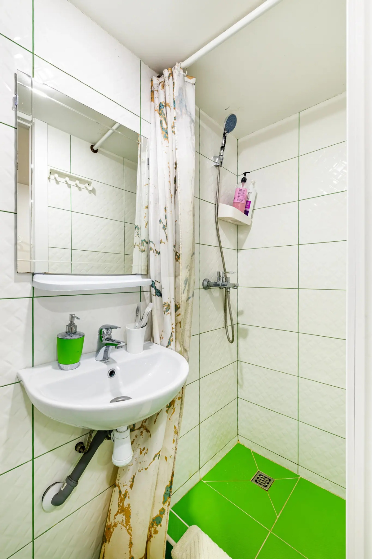 Апартаменты Roomstay Садовая комфорт плюс