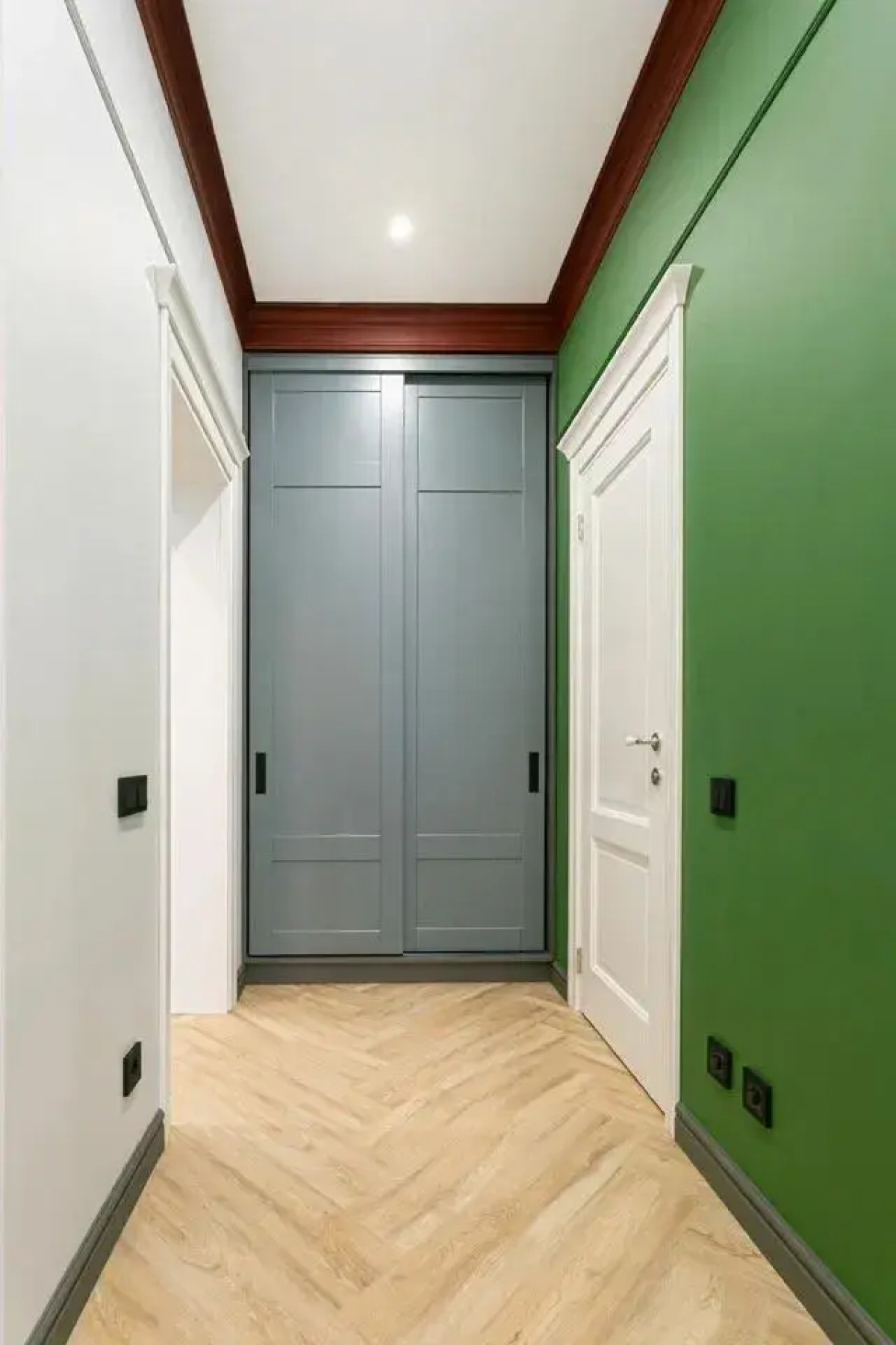 Квартира 1-комнатная 46 мг 12/17 эт