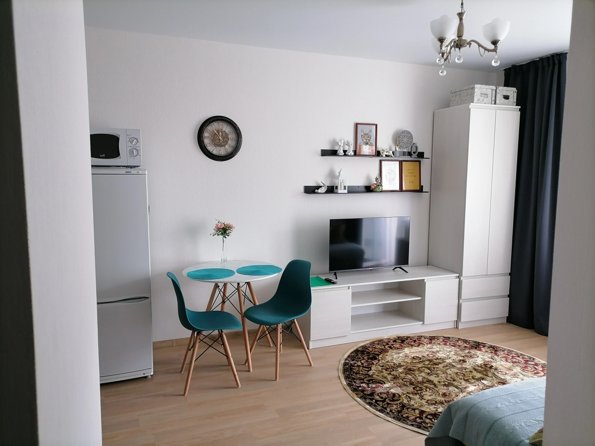 Квартира на Азина 25