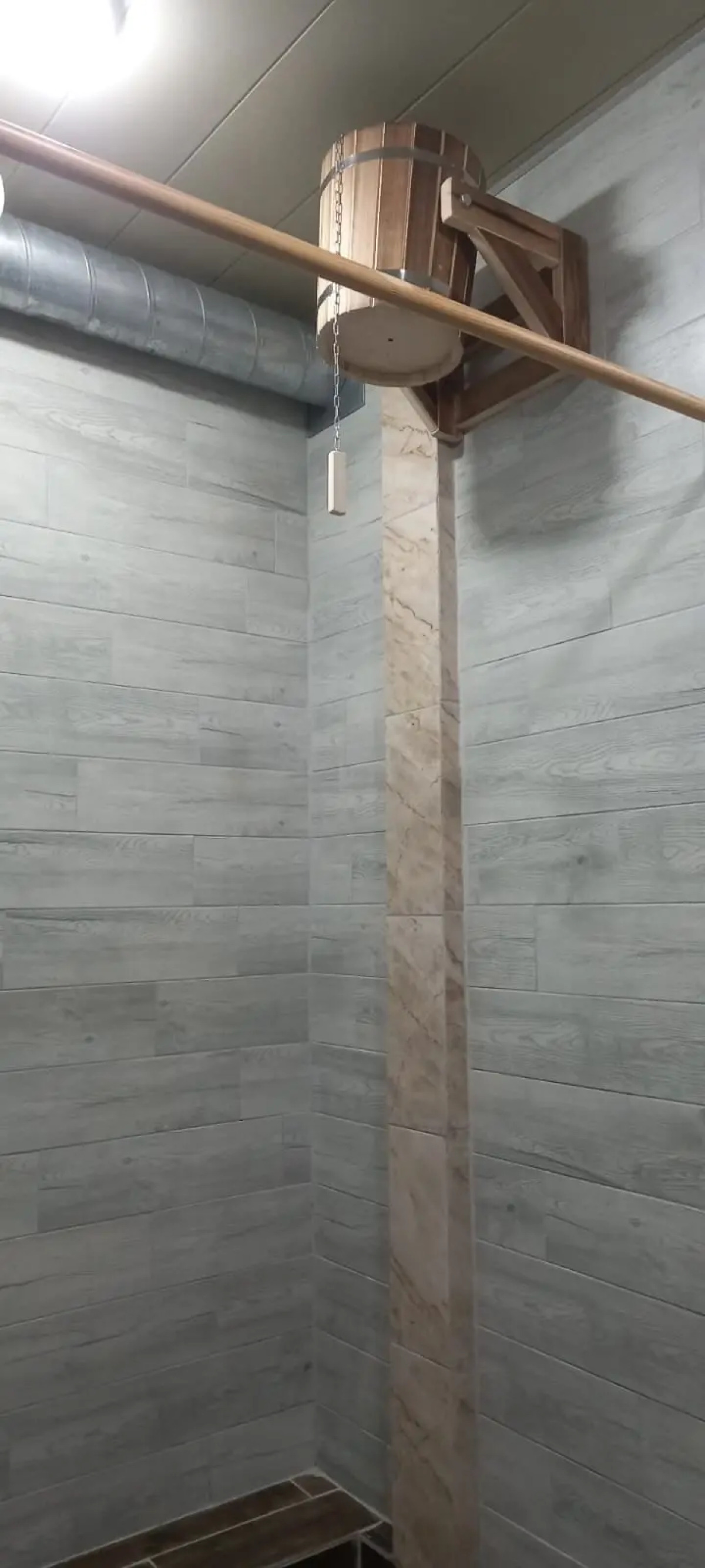 Гостиница В Городе N