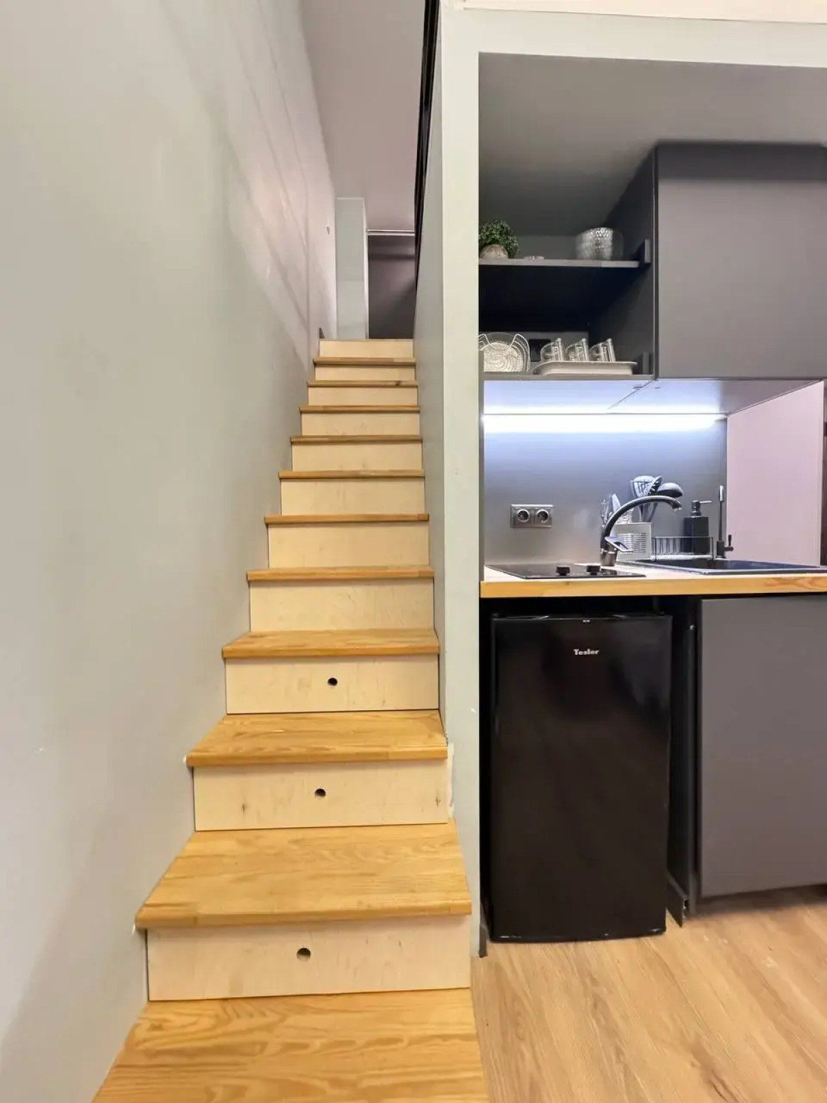 Двухуровневые Апартаменты на Нагорной с красивым видом из окна