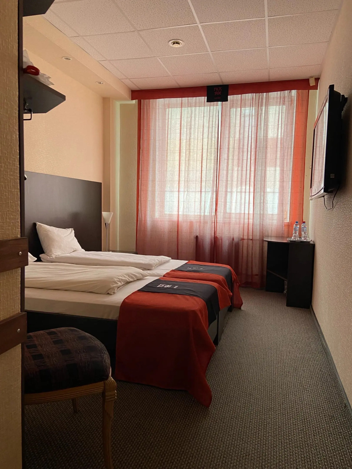 Отель Пония