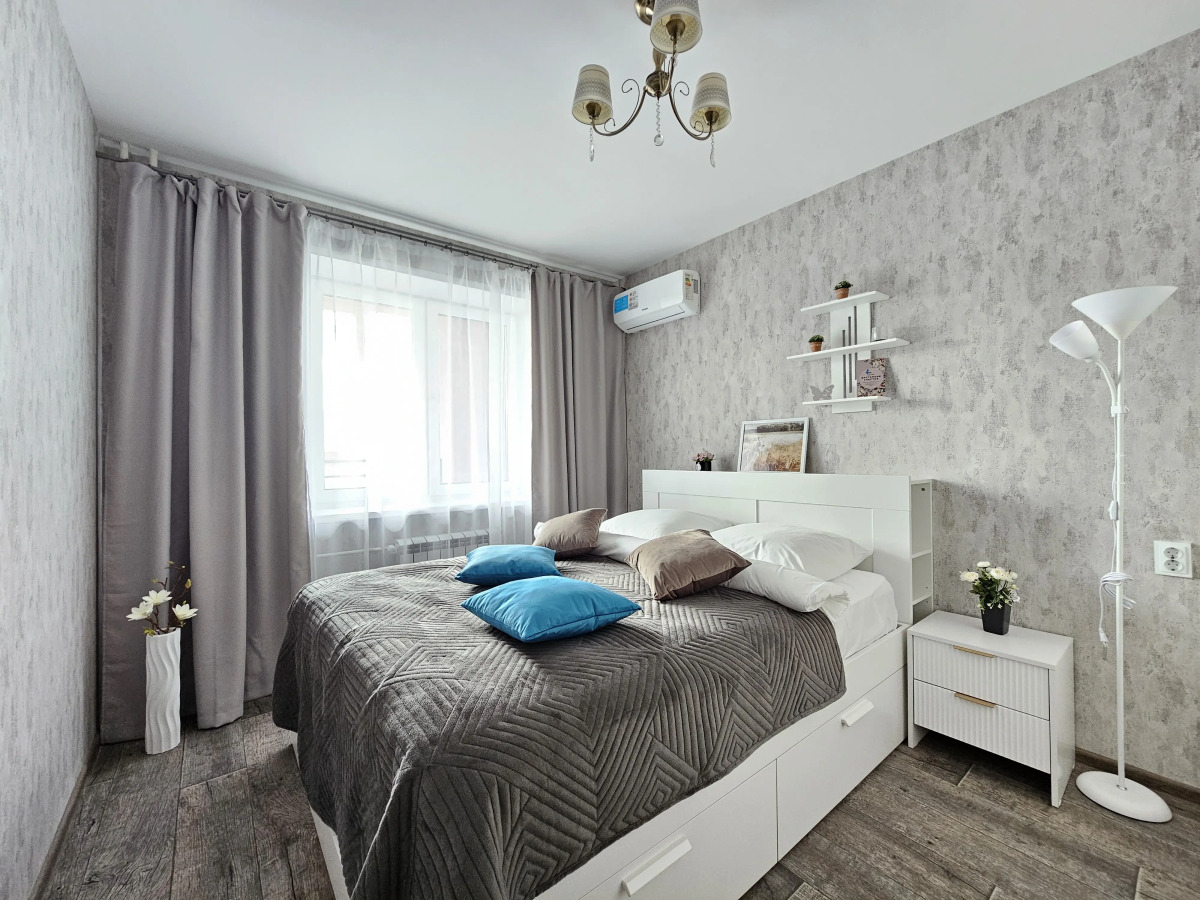 Квартира Светлояр