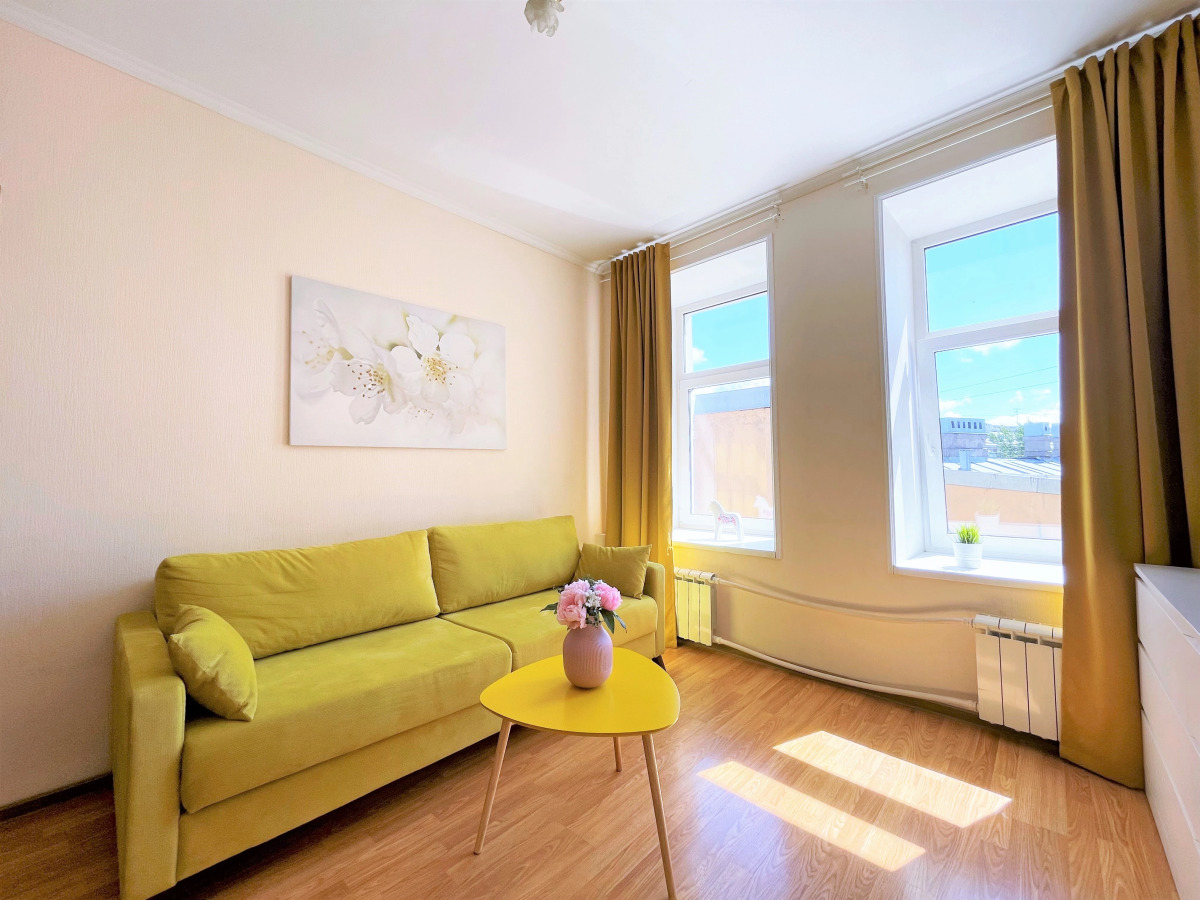 Апартаменты Sutkispb на Грибоедова 57