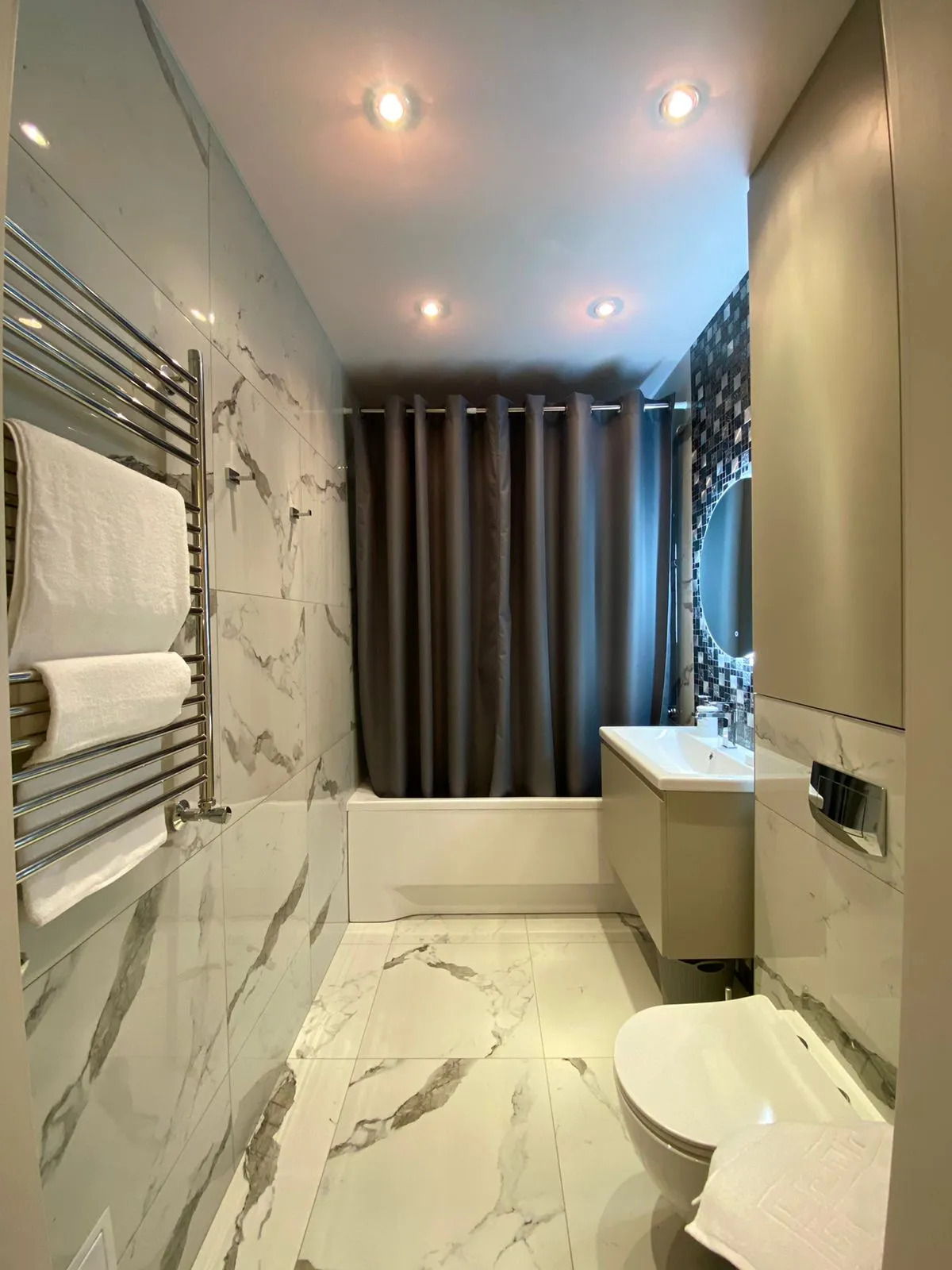 Апартаменты Эйтштрассе 71