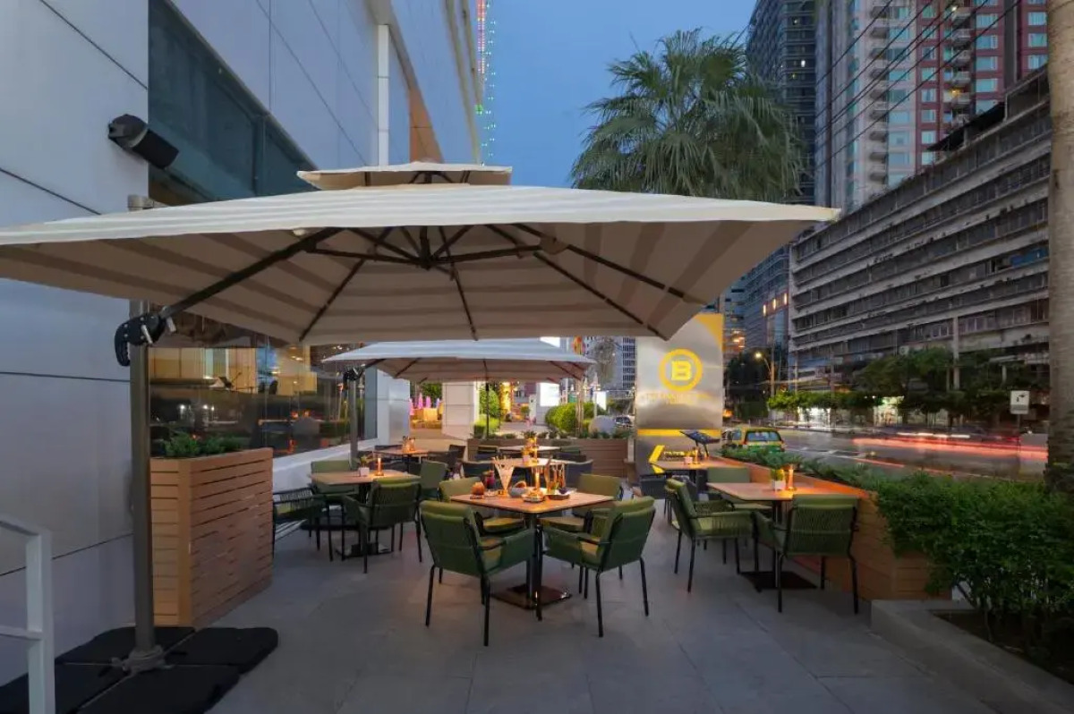 Отель The Berkeley Hotel Pratunam