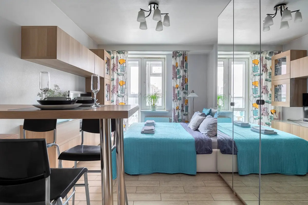 Апартаменты в Небоскребе с Видом на Неву