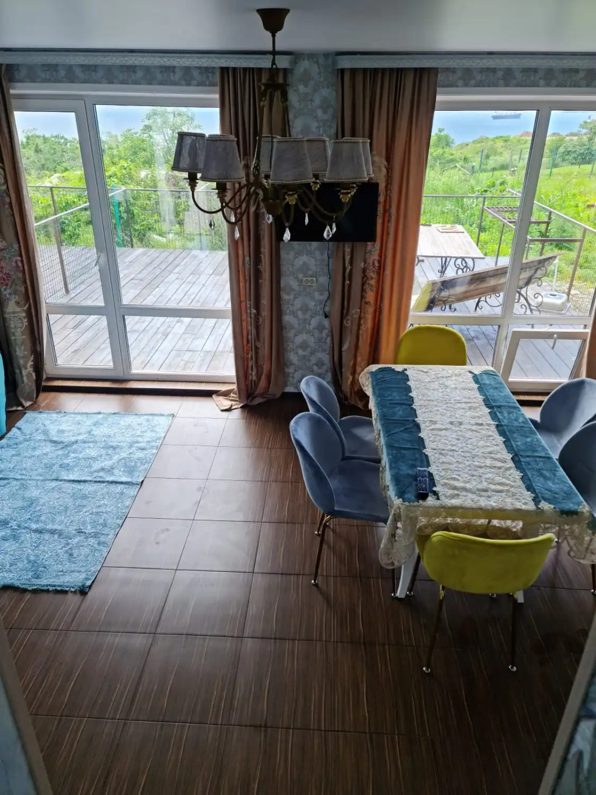 Вилла Бархатная B